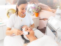 ¿Cómo conseguir un efecto lifting sin cirugía?