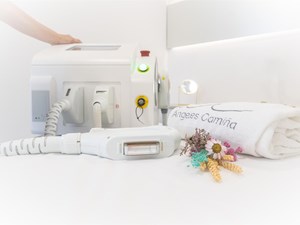 Foliculitis y vellos enquistados: la depilación láser es tu solución definitiva